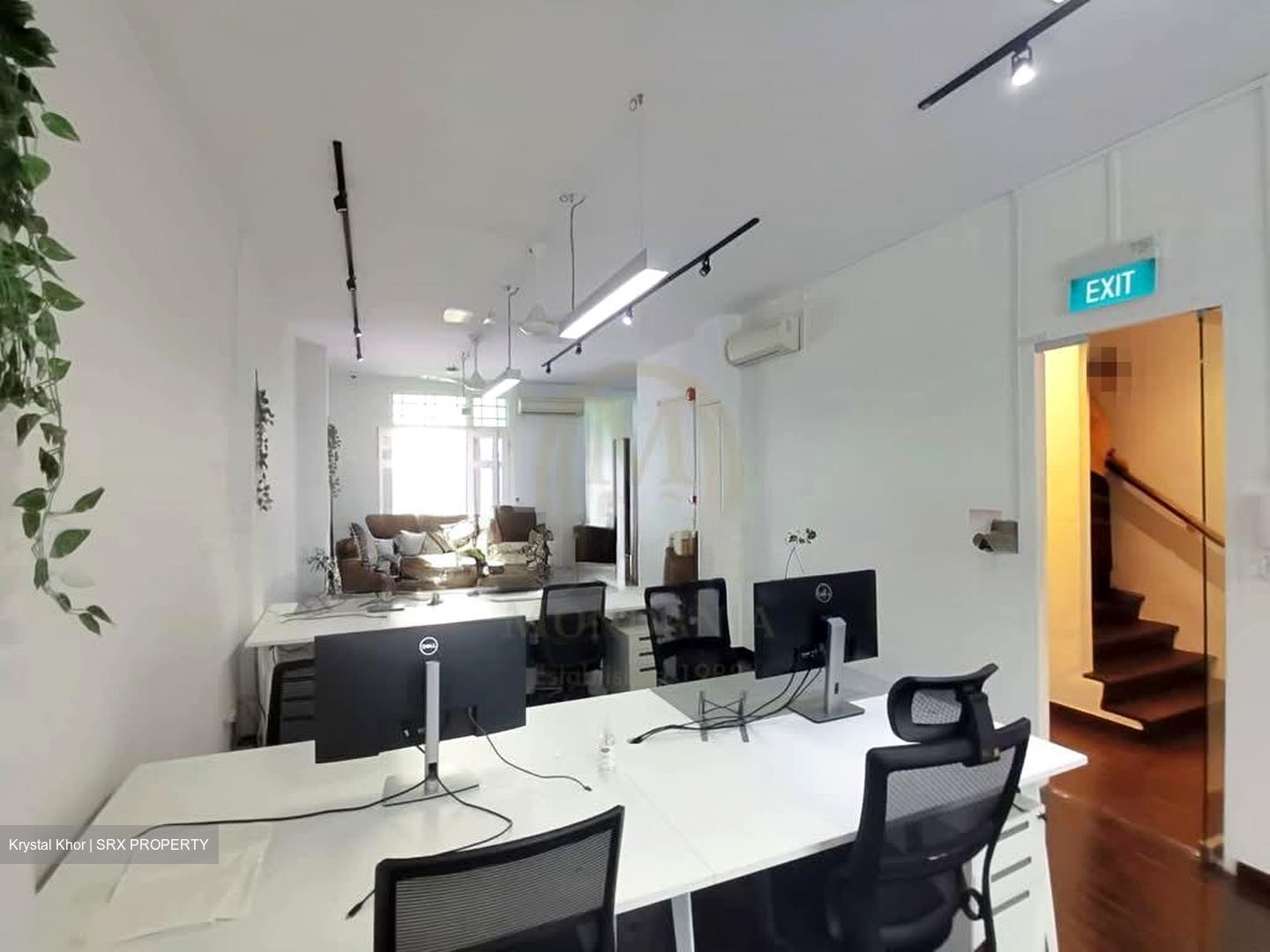 Gemmill Lane (D1), Office #625751541